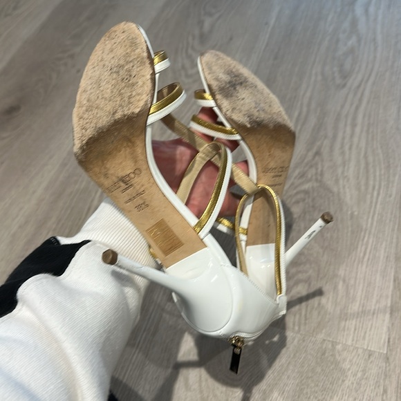 Jimmy Choo Thistle Patent/Metallic Gladiator T-Strap White/Gold Sandals - Picture 6 of 7